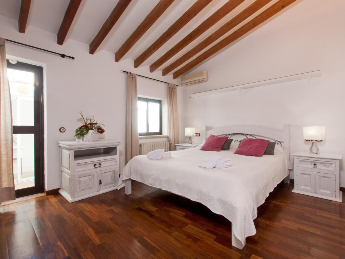 House Es Convent In Alcudia, Close To Beaches Exterior foto
