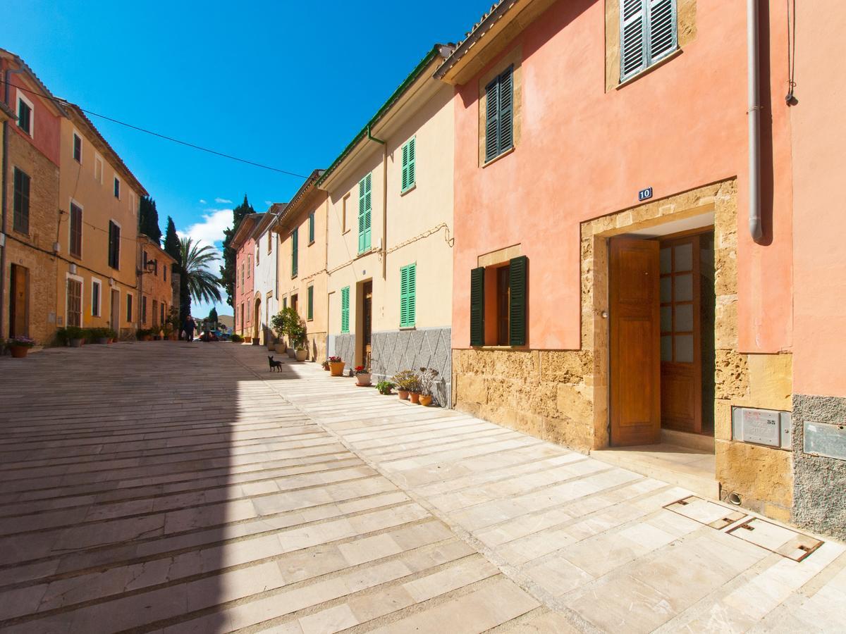 House Es Convent In Alcudia, Close To Beaches Exterior foto